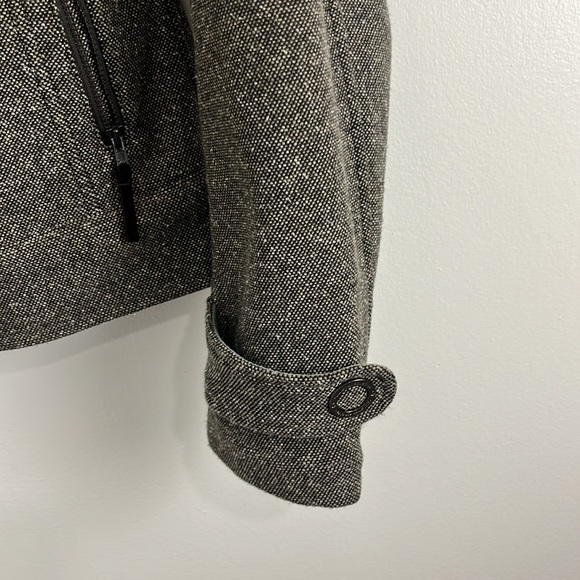 Lululemon Audrey Brown Tweed-Look Jacket w/ Fleece Lining - Picture 3 of 14